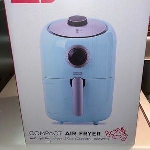 Dash: air fryer. Never opened or used. It was a present for Christmas.